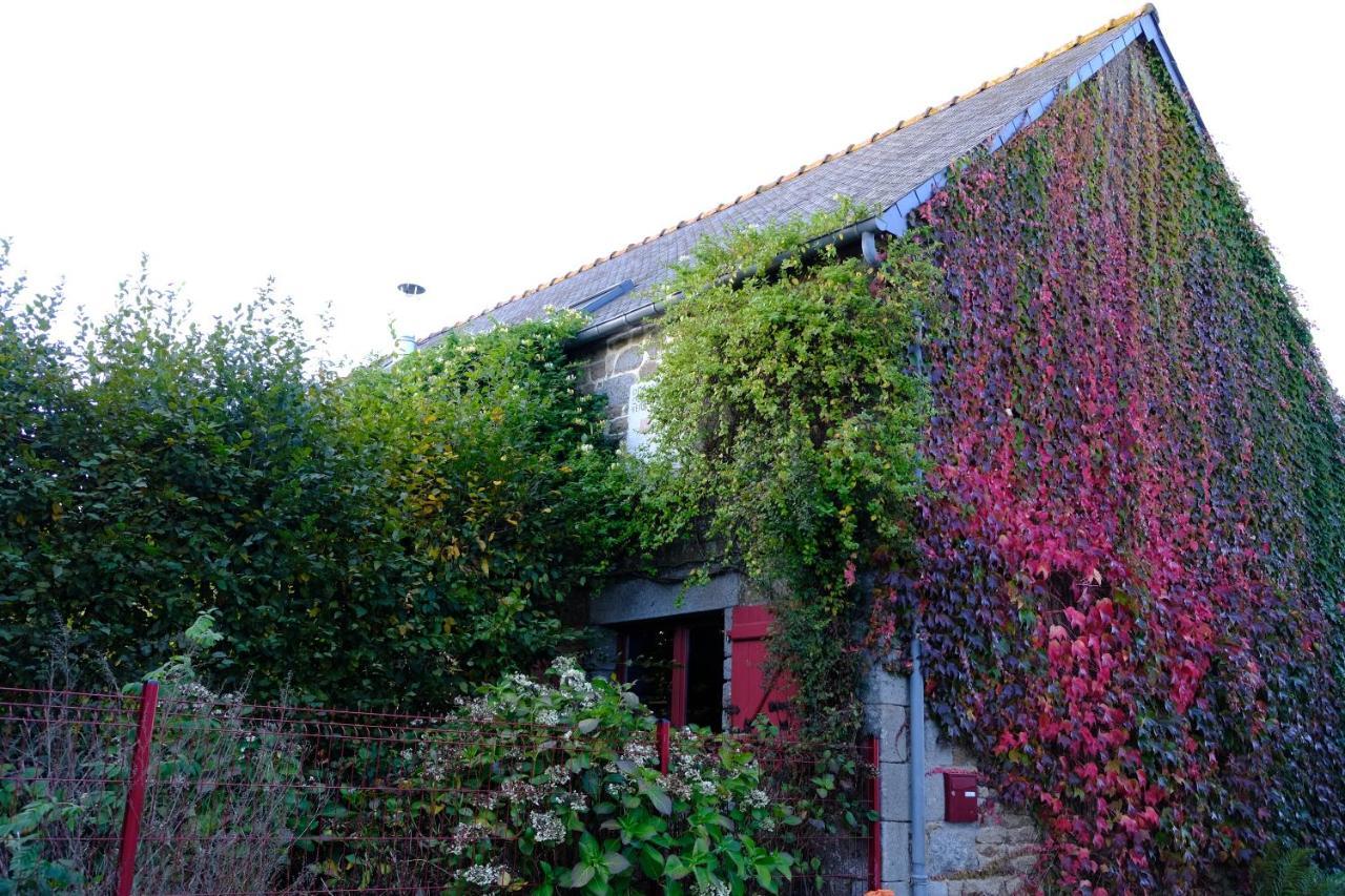 La Maison Jaune A La Janaie Parigné Екстериор снимка